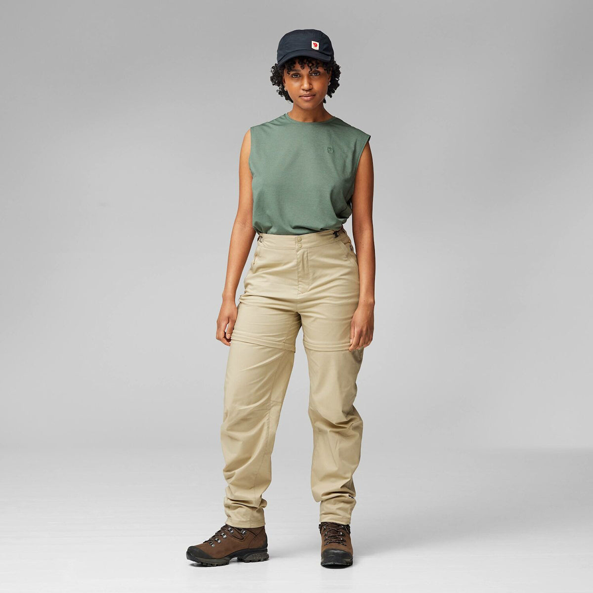 Fjallraven Womens Abisko Hike Zipoff Trousers Short - Nordic Outdoor
