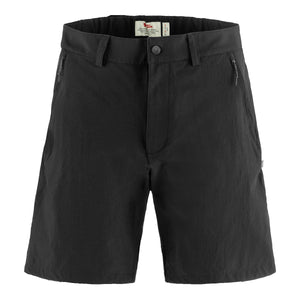 52 / Black