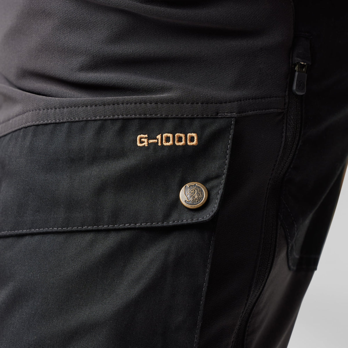 Fjallraven Keb Trousers M - G-1000 thigh pocket detail
