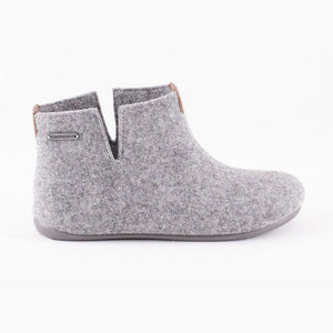 36 / Grey