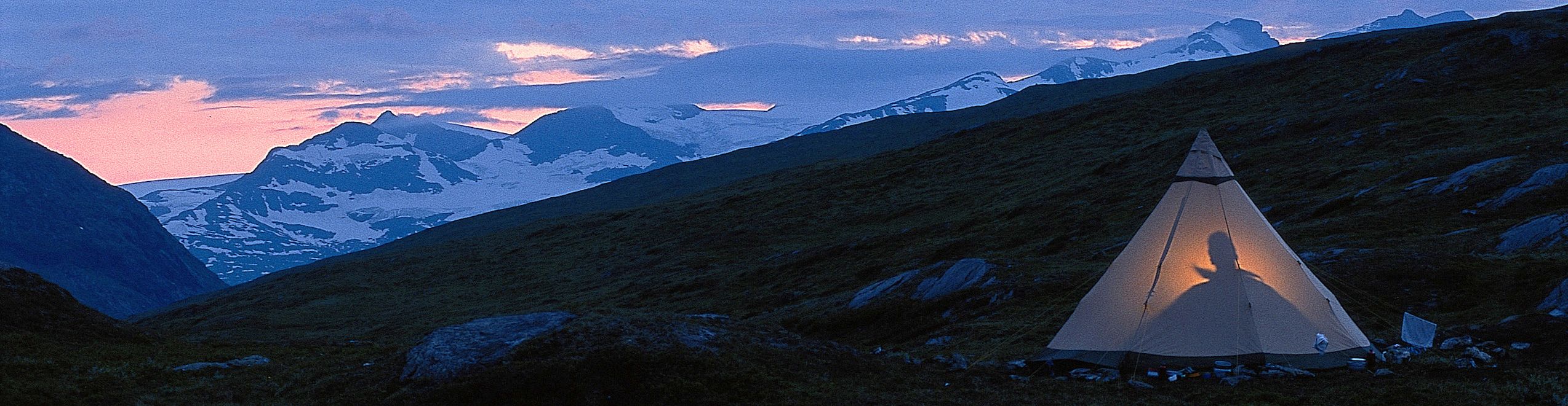 Tentipi at dusk